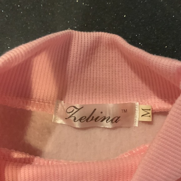 set of 3 ariana grande crewnecks - Picture 3 of 5